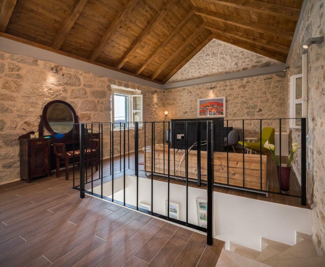 Villa Mara 泽斯特拉格 外观 照片